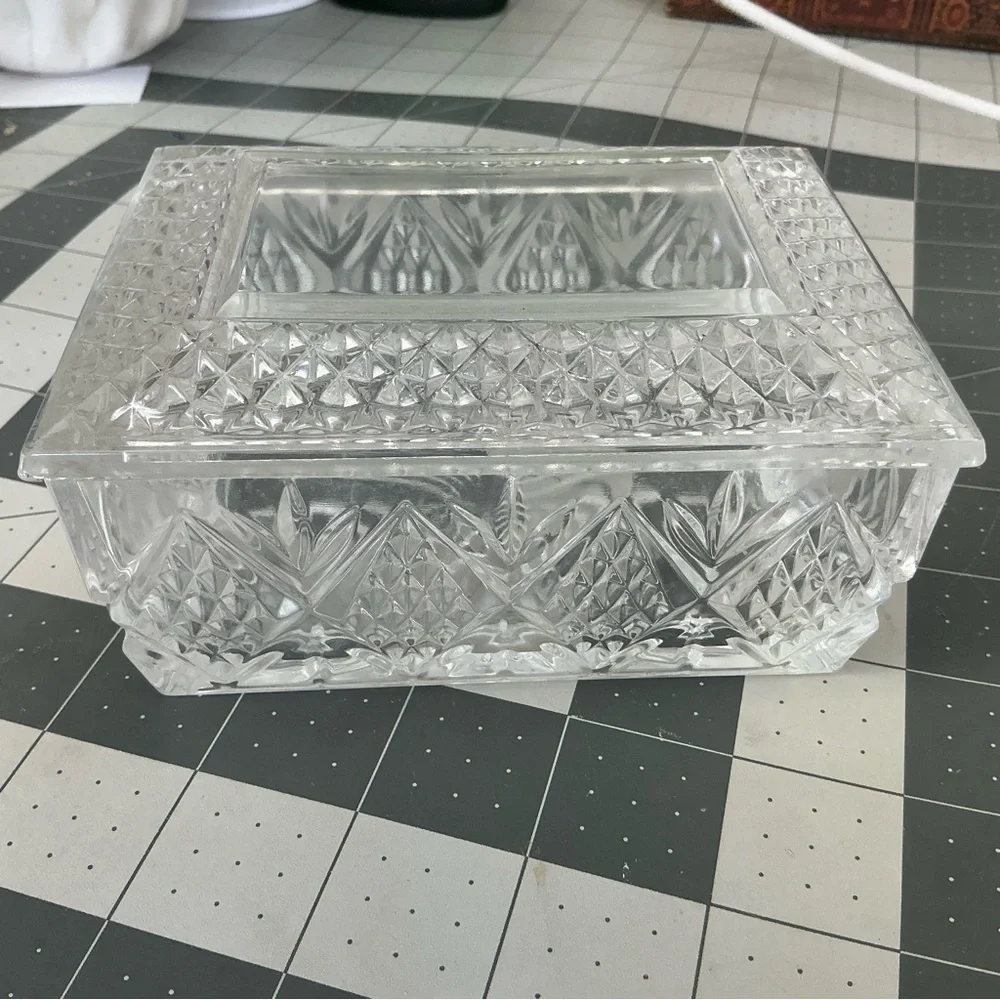 Vtg Idaho Grown Famous Potatoes Etched Crystal Lidded Trinket Box Advertising - Picture 3 of 11